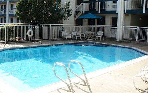 America'S Inn Houston Bagian luar foto